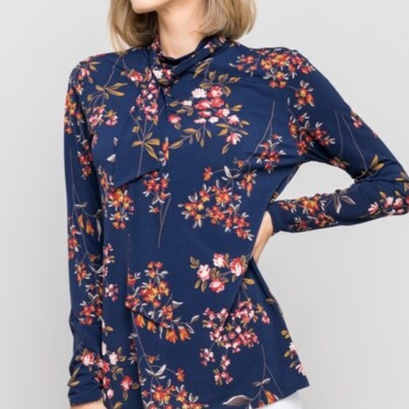 Top - Picture 4 of 5